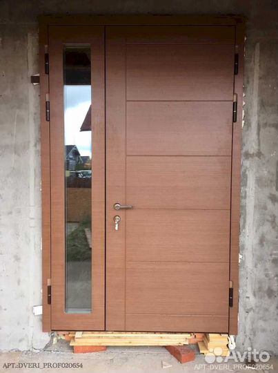 Двери входные с электронным замком