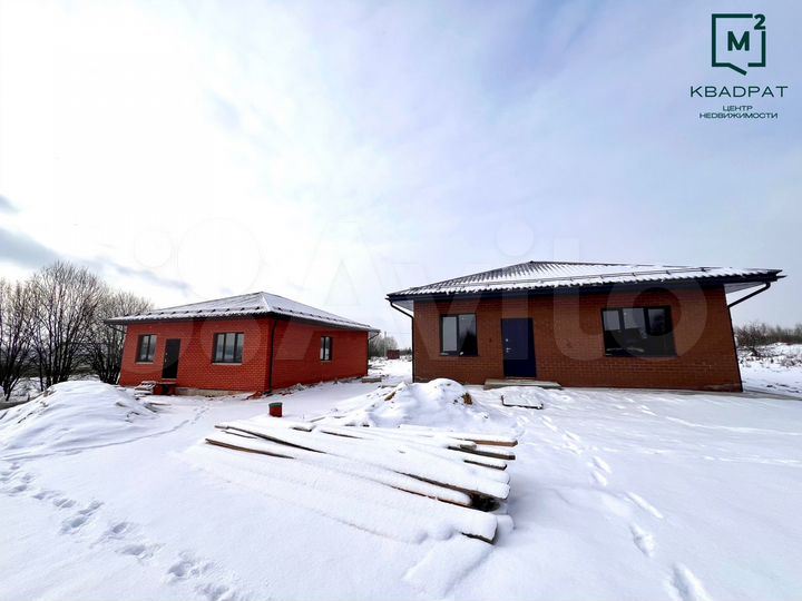 Коттедж 101 м² на участке 5 сот.