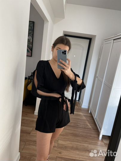 Комбинезон женский