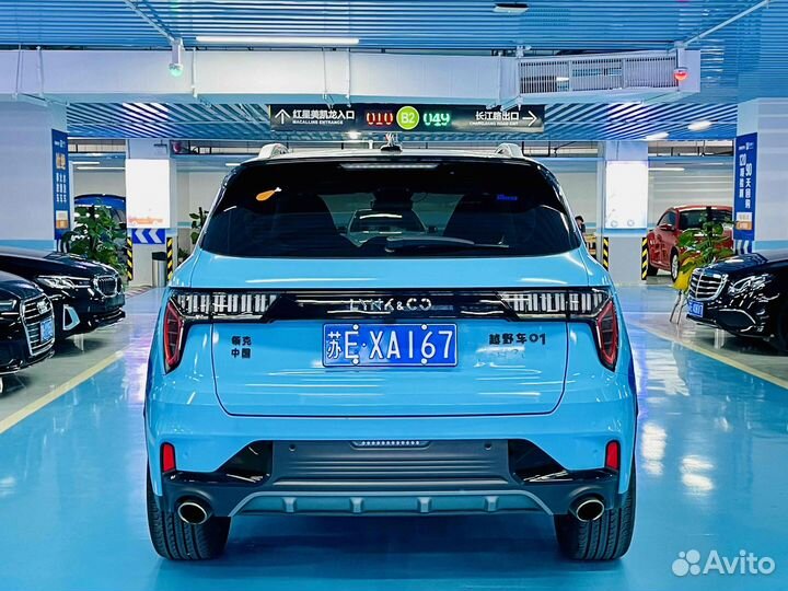 Lynk & Co 01 2.0 AT, 2020, 20 000 км