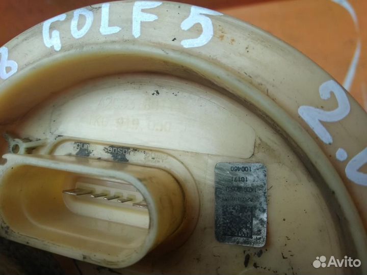 Насос топливный электрический Volkswagen Golf 5