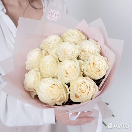 Букет из 11 белых роз. Доставка Иркутск