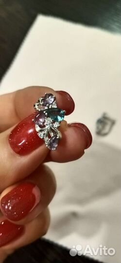 Серебряные серьги новые