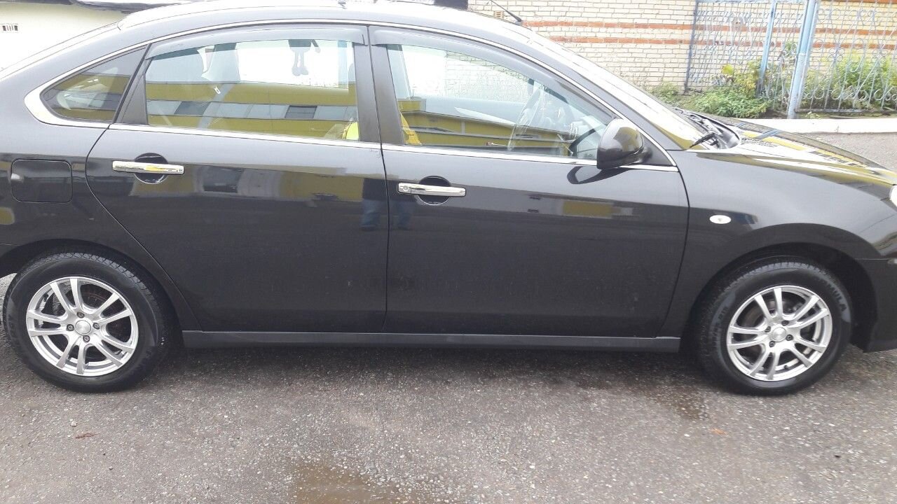 Nissan Almera: фото владельца