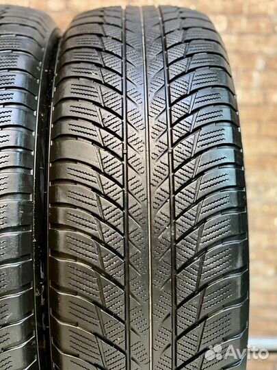 Bridgestone Blizzak LM-001 225/60 R18