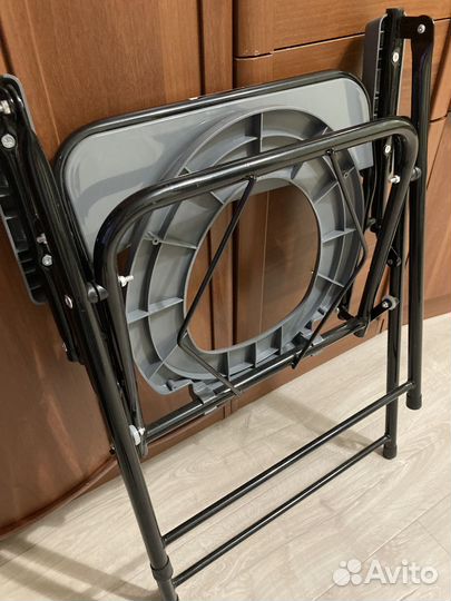 Санитарный стул туалет