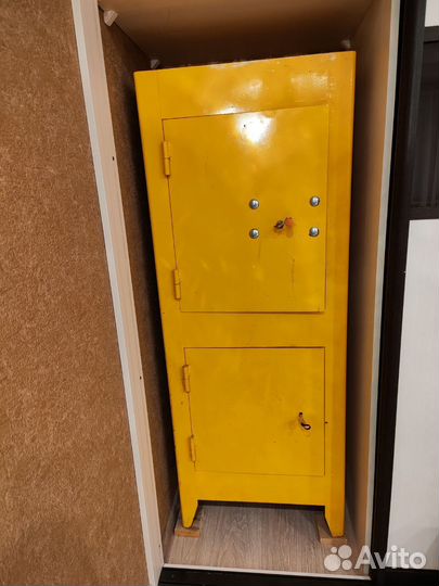 Оружейный сейф бу