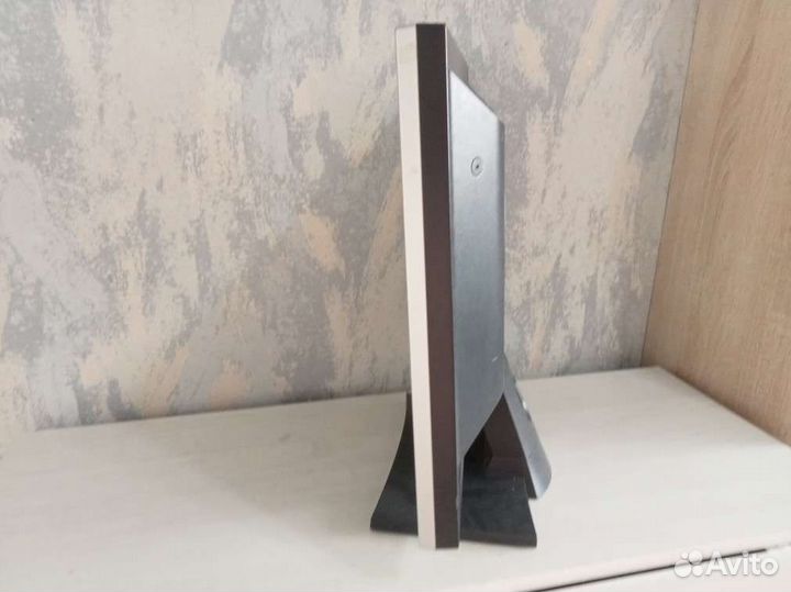 Монитор Benq q9t4