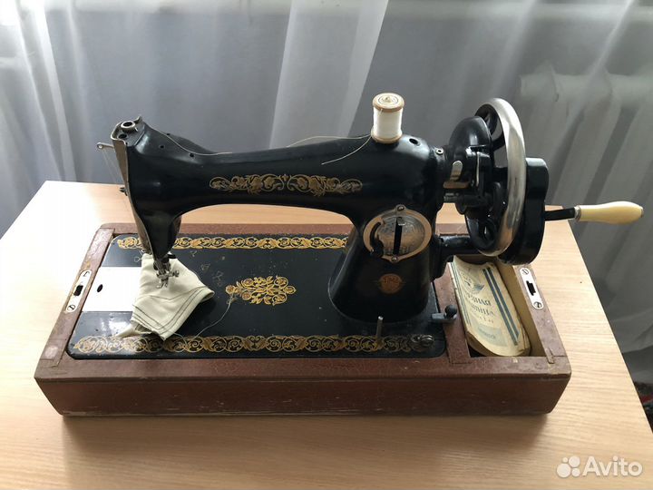 Швейная машина подольск ручная