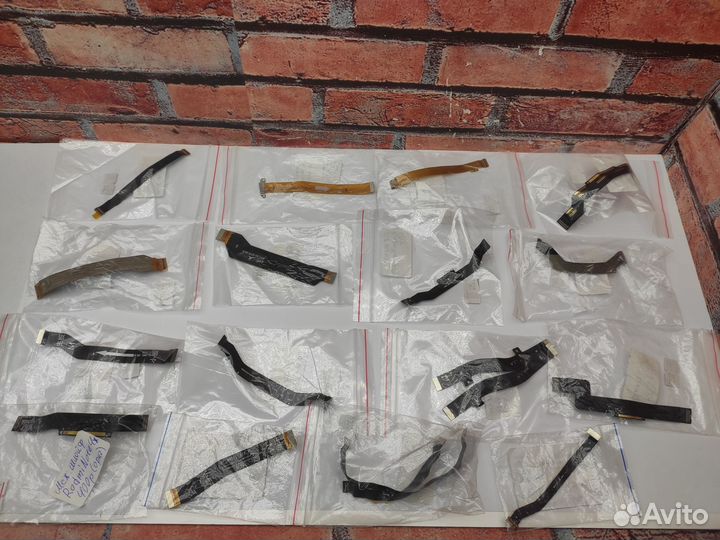 Межплатный шлейф на телефон