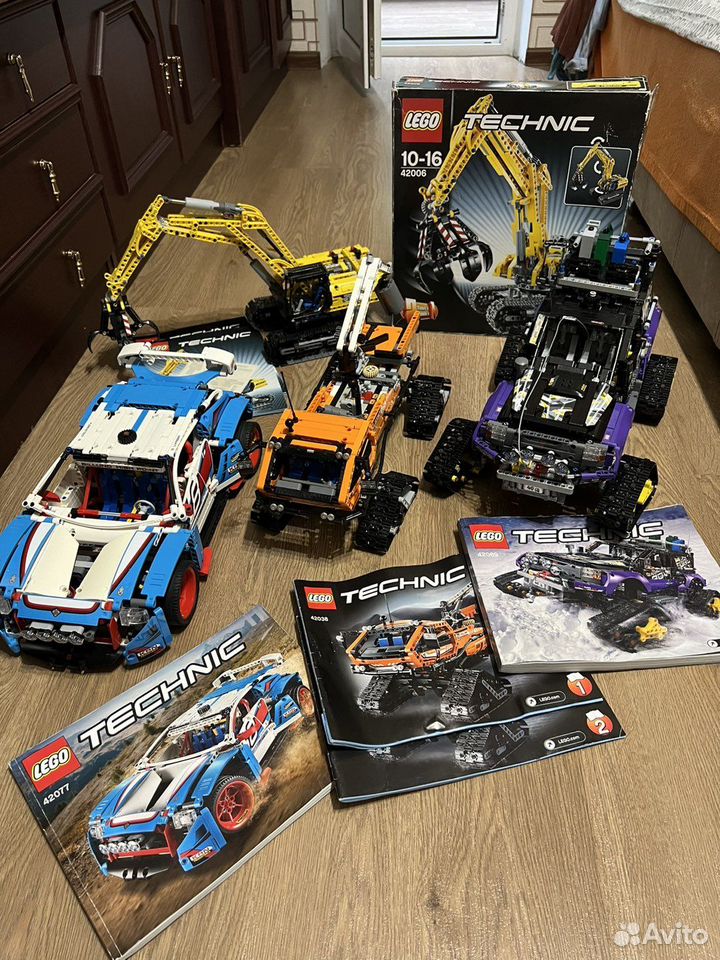 Lego Technic 42006 42077 42069