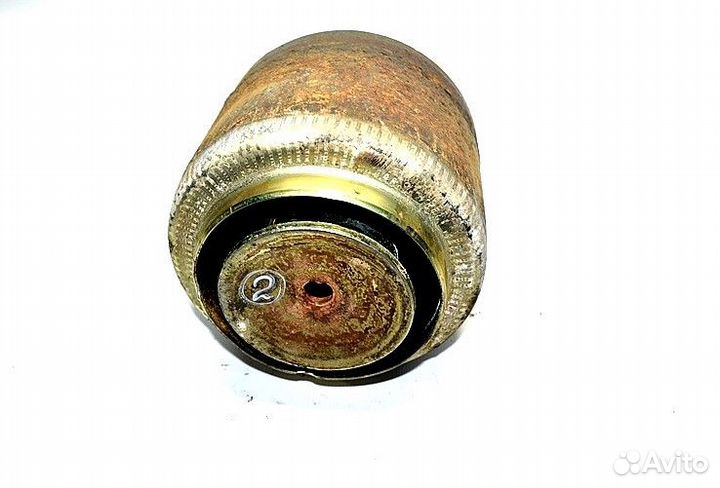 Стакан пневмобаллона ведущего моста, правый MAN TG