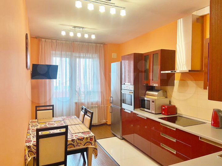 2-к. квартира, 80,4 м², 16/18 эт.