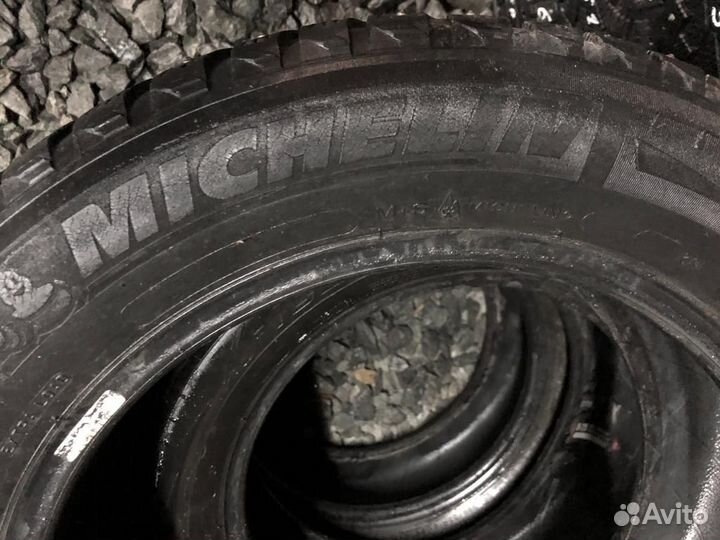 Michelin X-Ice North XIN2 225/55 R16