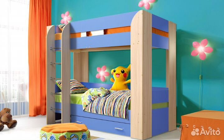Детская двухъярусная кровать