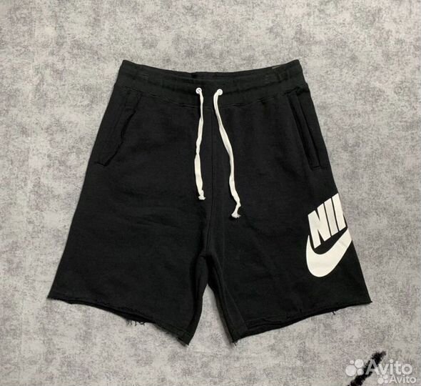 Шорты nike tech fleece
