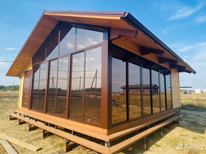 Фасад панорамное безрамное остеклени