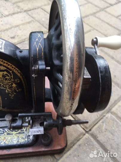 Швейная машинка зингер бу