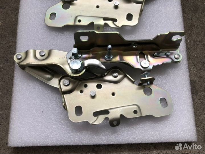 Петля капота Bmw X3 G01 2017-Н.в