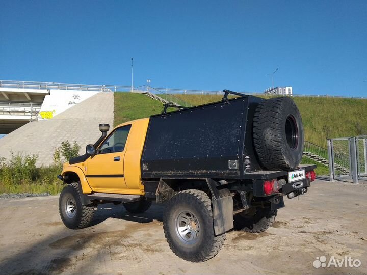 Toyota Hilux 2.5 МТ, 1994, 420 000 км