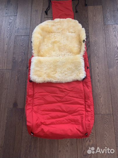 Меховой конверт в коляску овчина