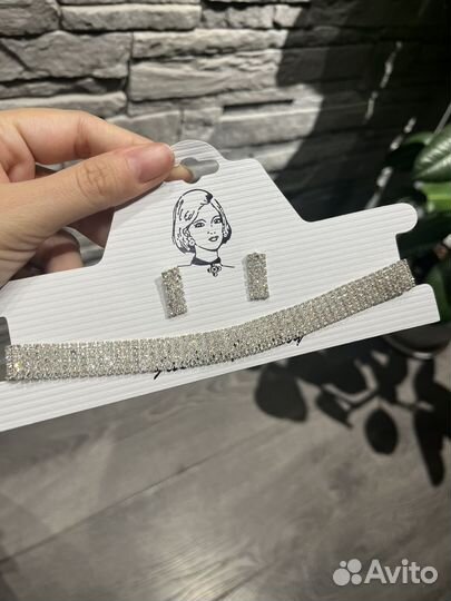 Чокер и серьги