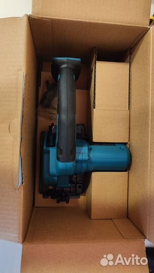 Аккумуляторная дисковая пила Makita HS301DZ, 12 В