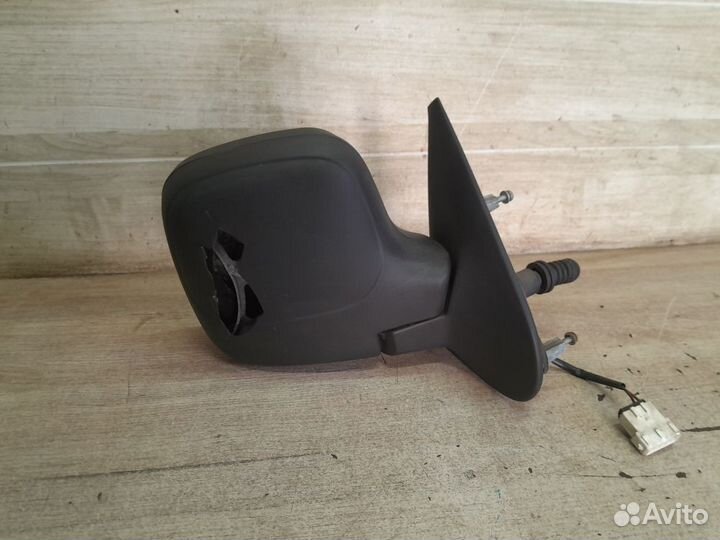 Зеркало правое механическое Citroen Berlingo I рес