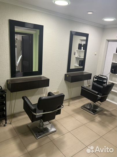 Аренда места парикмахера и мастера маникюра