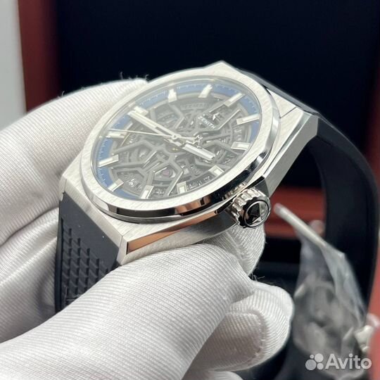 Часы Zenith Defy Classic