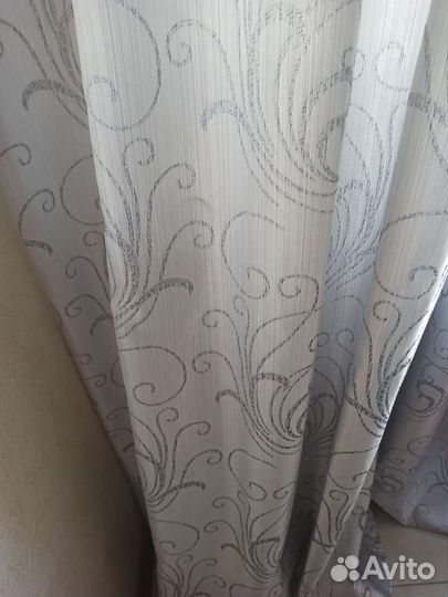 Шторы (2 шт.)