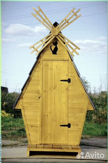 Дачный туалет с дельфином DWL