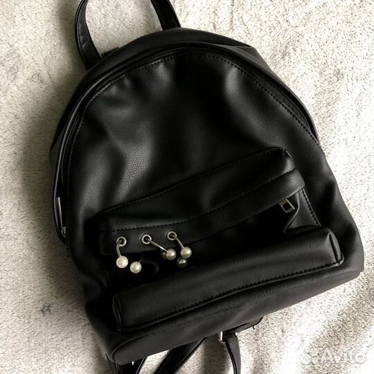 Рюкзак женский кожаный черный