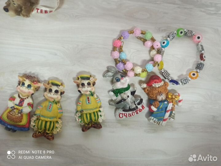 Магниты и фигурки пакетом