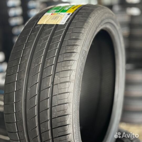 Kapsen RS26 Practical Max HP 285/35 R21 106W