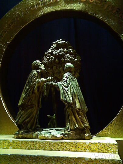 Художник-декоратор(бутафор)