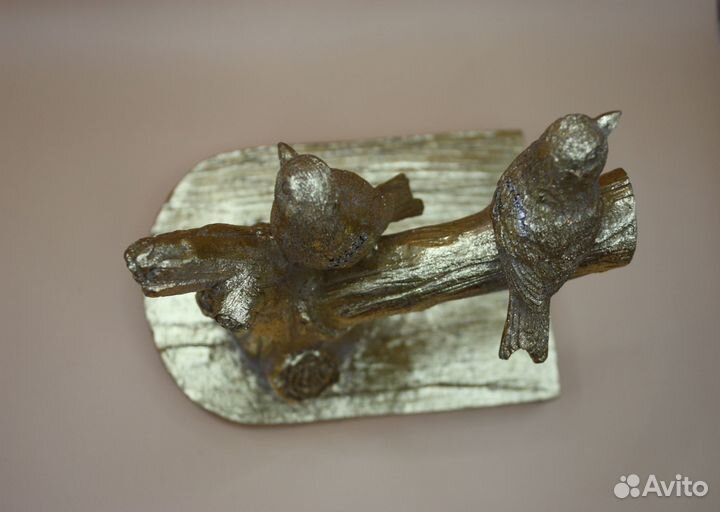 Винтажная статуэтка. «Птицы на ветке». Цвет бронзы