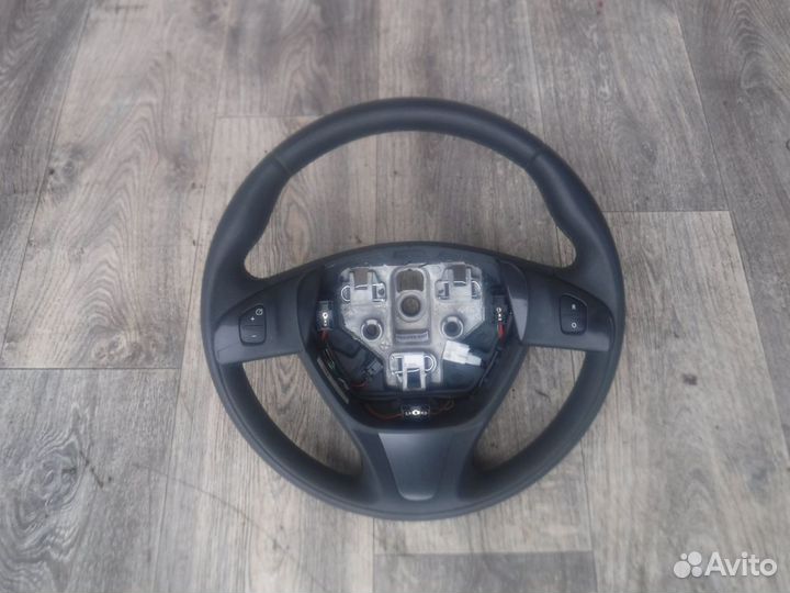 Руль Renault Duster Logan 2 Sandero 2 2018