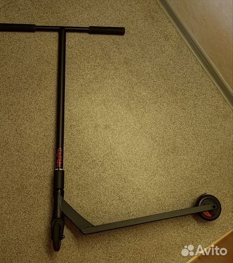 Трюковой самокат tech team infected