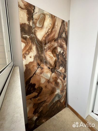 Стеклянное панно