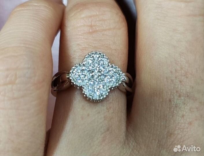 Серебряное кольцо