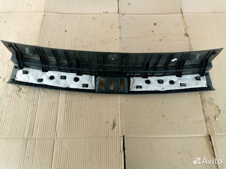 Обшивка задней панели Hyundai Ix35