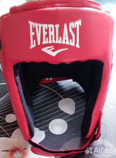 Продам шлем боксёрский