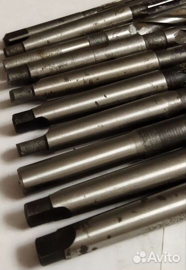 Сверла, фрезы, развертки под токарный патрон СССР