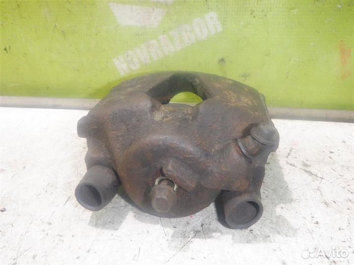 Суппорт передний правый Опель Вектра Б