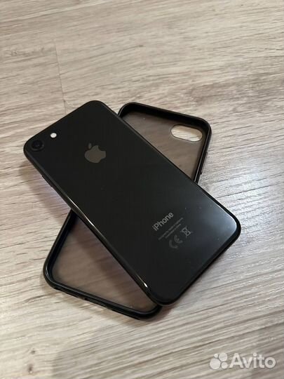 iPhone 8, 64 ГБ