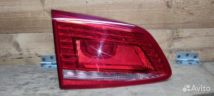 Фонарь внутренний задний левый Volkswagen Passat