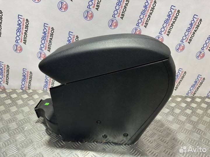 Подлокотник Hyundai Sonata 6 YN