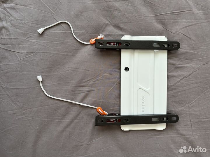 Кронштейн для крепления телевизора