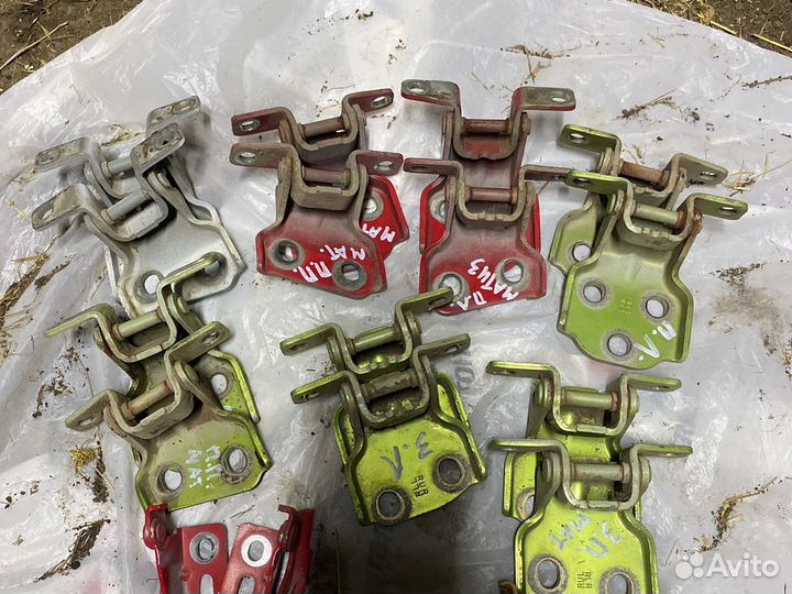 Петли двери Daewoo Matiz